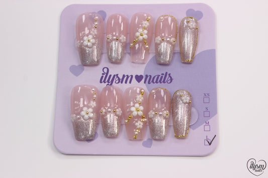 Glam Gardenia (Handmade Press on Nails) - Summer Collection