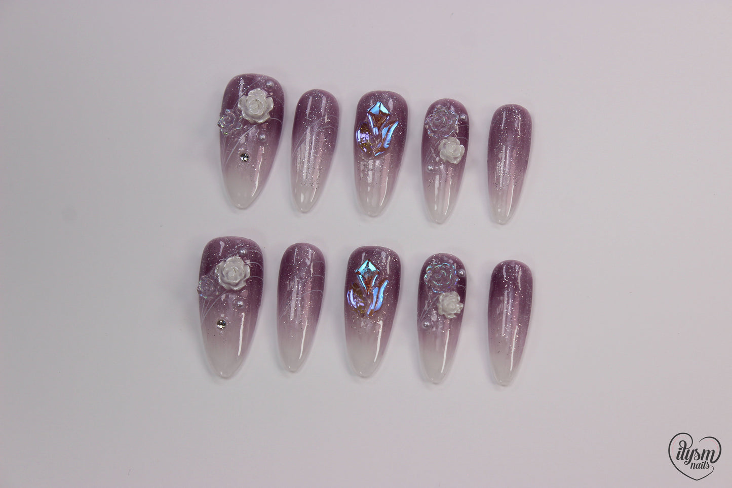 Mauve White Rose (Handmade Press on Nails) - Summer Collection