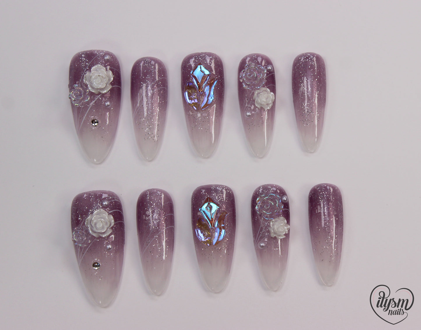 Mauve White Rose (Handmade Press on Nails) - Summer Collection