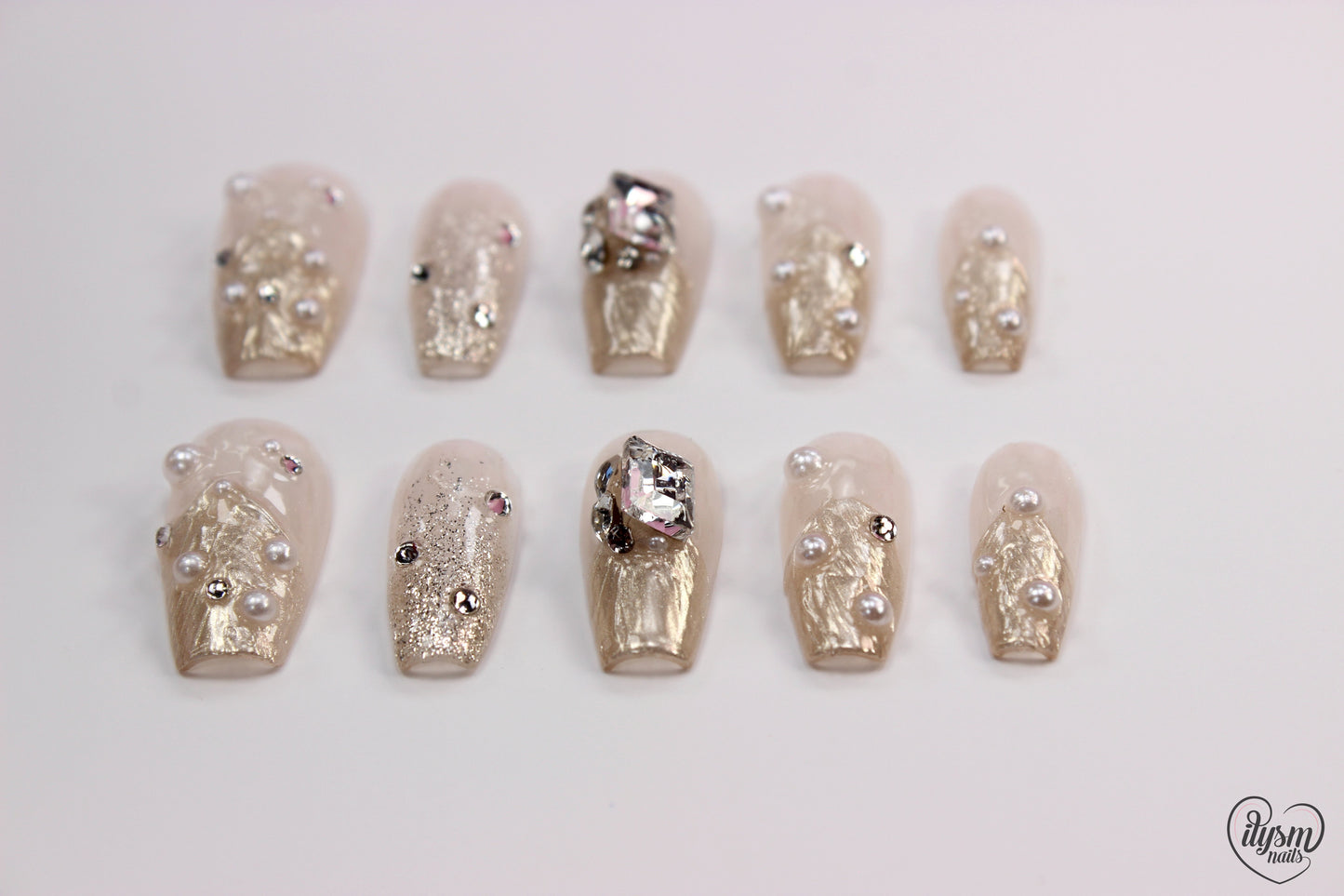 Pearly White (Handmade Press on Nails) - Summer Collection